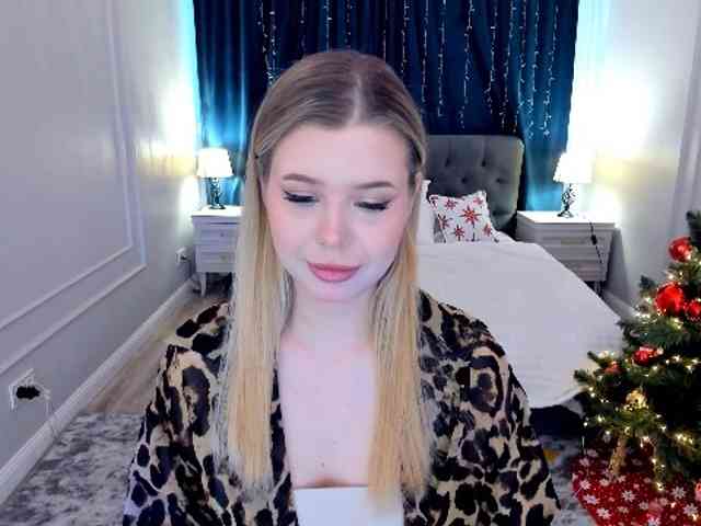 GlamorousGirl webcam