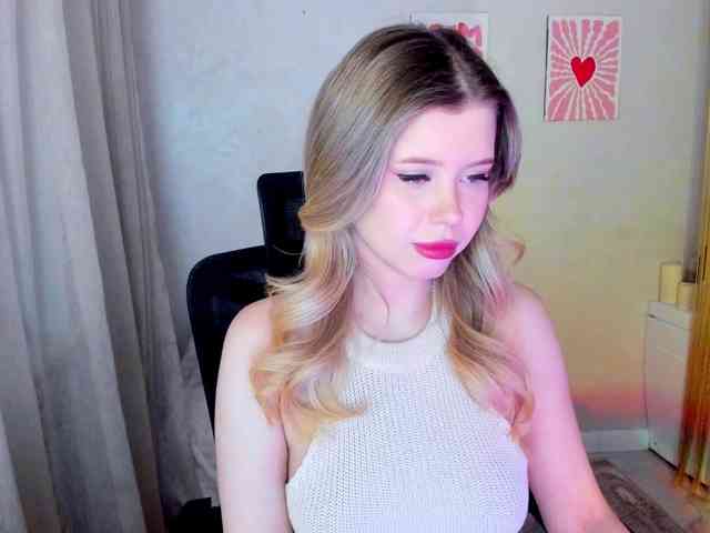 GlamorousGirl webcam