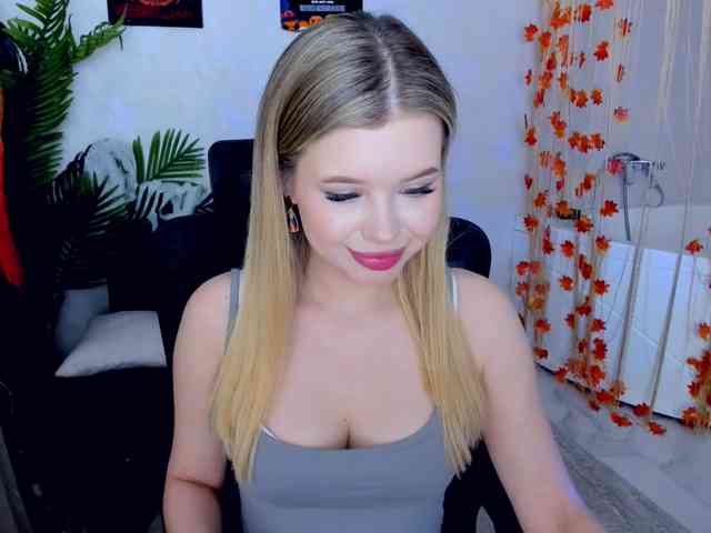 GlamorousGirl webcam