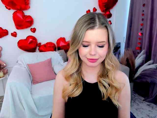 GlamorousGirl webcam