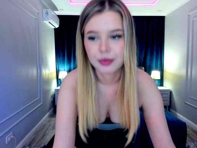 GlamorousGirl webcam
