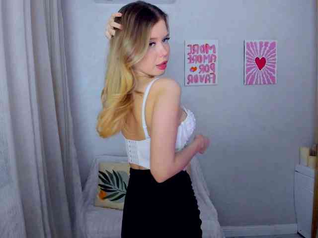 GlamorousGirl webcam