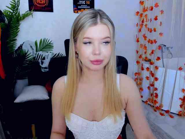 GlamorousGirl webcam