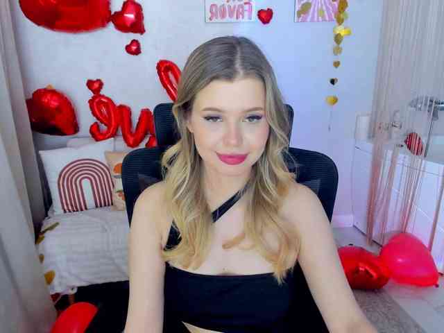 GlamorousGirl webcam