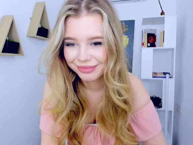 GlamorousGirl webcam
