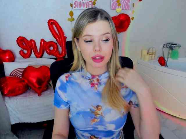 GlamorousGirl webcam