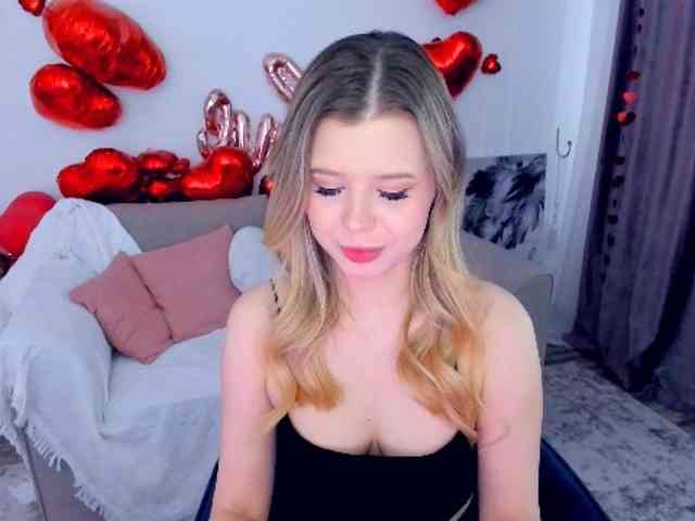 GlamorousGirl webcam