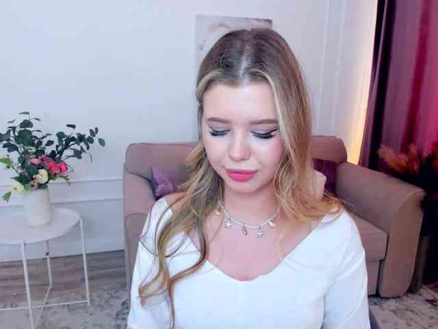 GlamorousGirl webcam