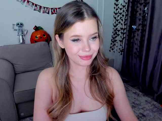 GlamorousGirl webcam