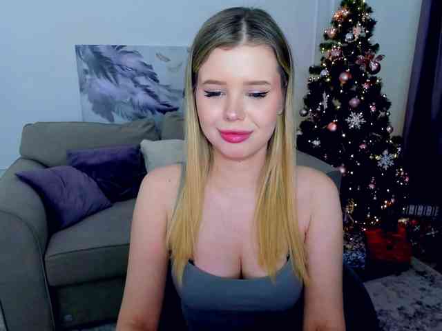 GlamorousGirl webcam