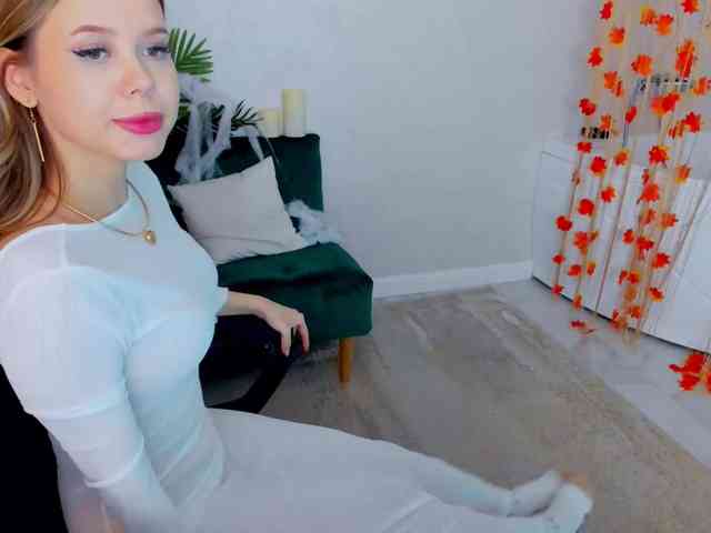 GlamorousGirl webcam