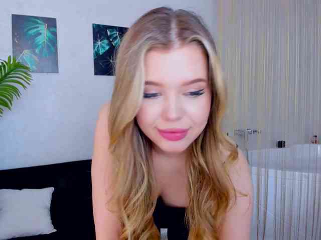 GlamorousGirl webcam