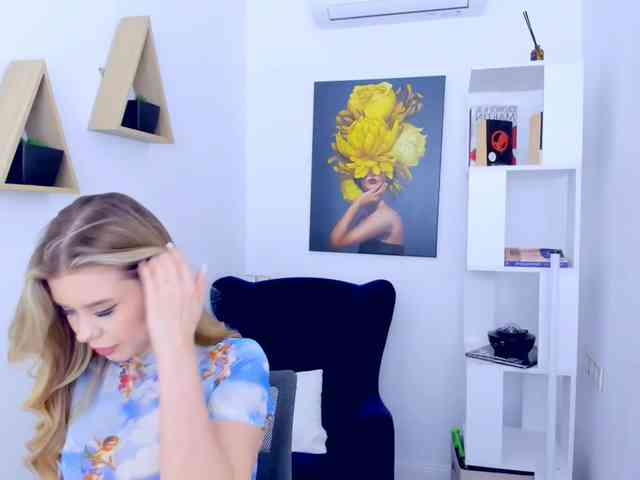 GlamorousGirl webcam