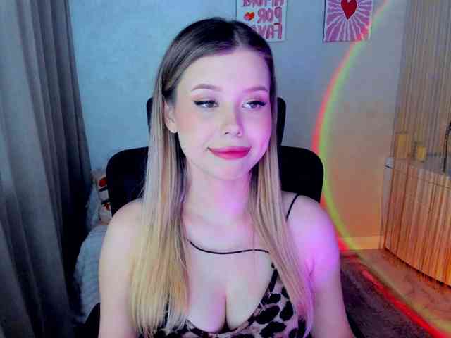 GlamorousGirl webcam