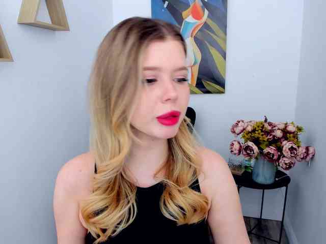 GlamorousGirl webcam