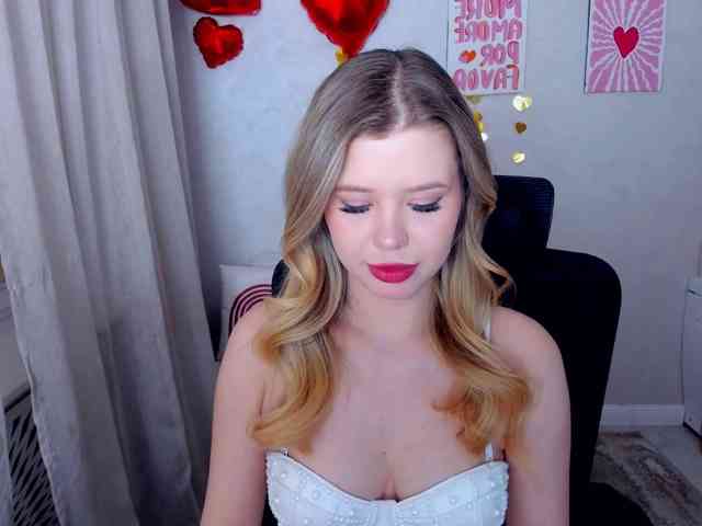 GlamorousGirl webcam