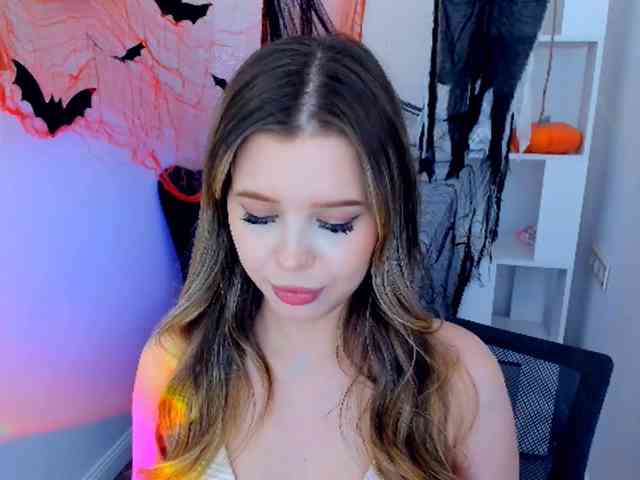 GlamorousGirl webcam
