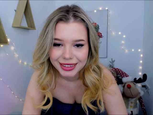 GlamorousGirl webcam