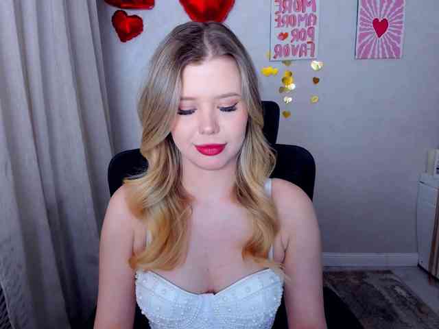 GlamorousGirl webcam