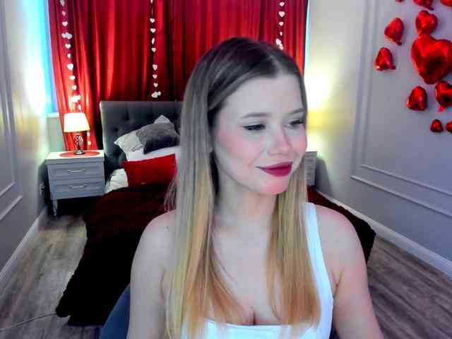 GlamorousGirl webcam