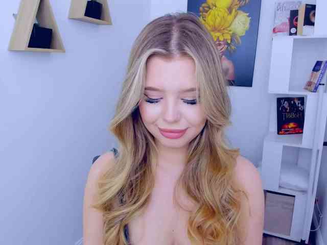 GlamorousGirl webcam