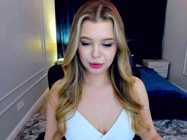 GlamorousGirl webcam