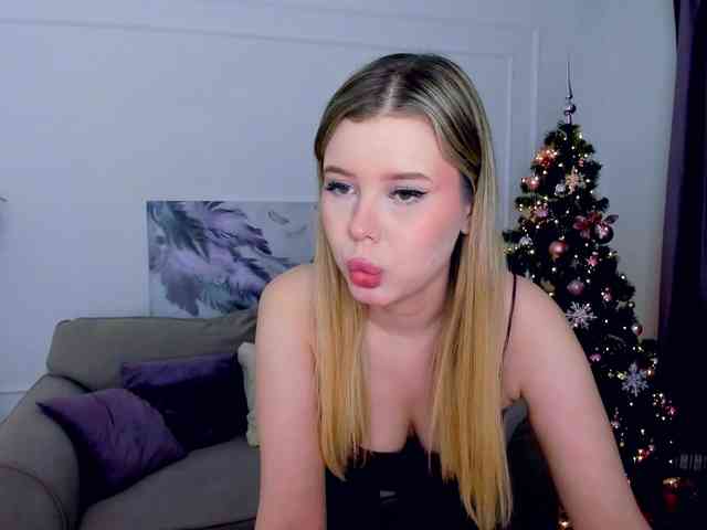 GlamorousGirl webcam