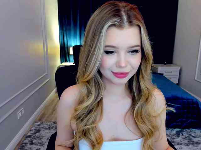 GlamorousGirl webcam