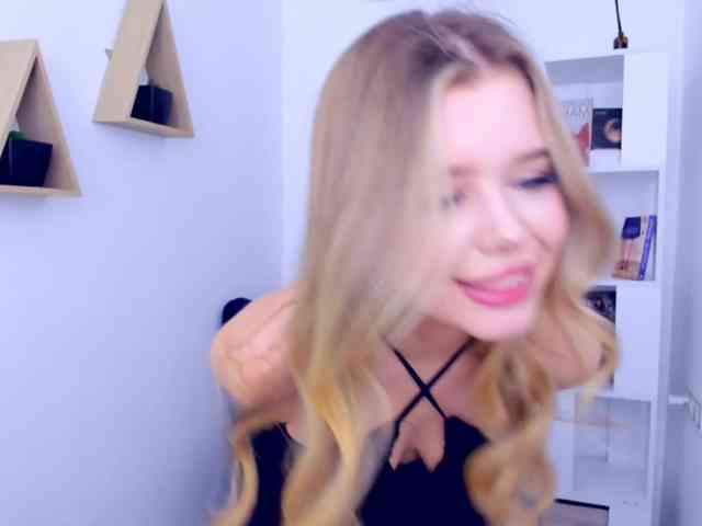GlamorousGirl webcam