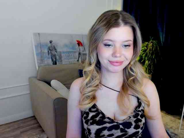 GlamorousGirl webcam