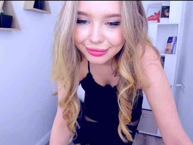 GlamorousGirl webcam