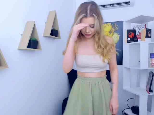 GlamorousGirl webcam
