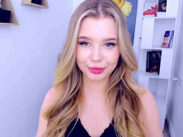 GlamorousGirl webcam