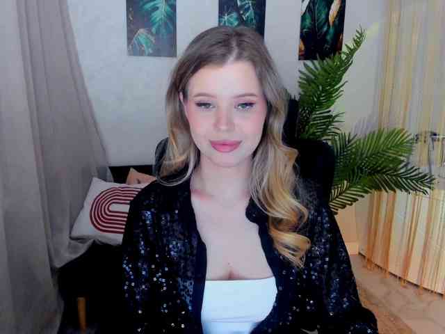 GlamorousGirl webcam