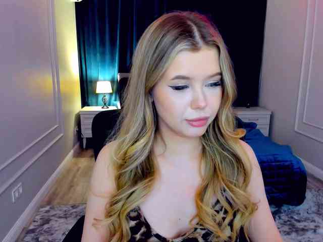 GlamorousGirl webcam