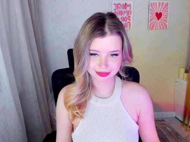 GlamorousGirl webcam