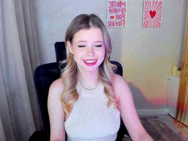 GlamorousGirl webcam