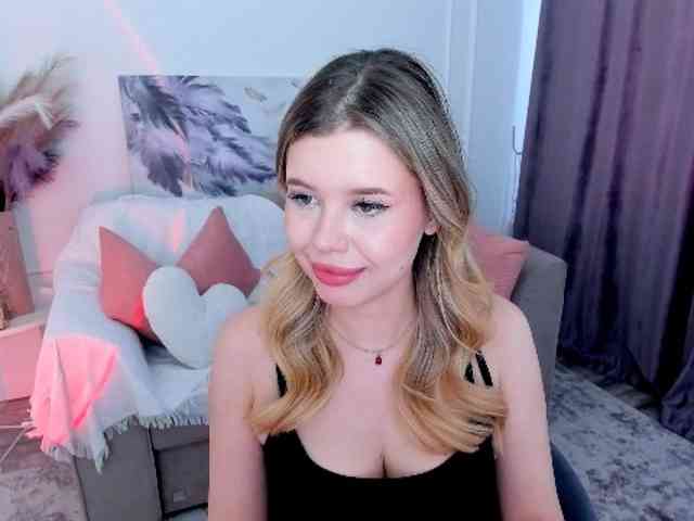 GlamorousGirl webcam