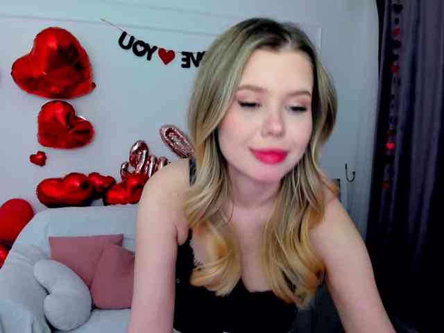 GlamorousGirl webcam