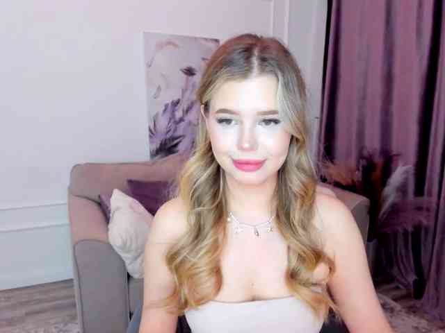 GlamorousGirl webcam