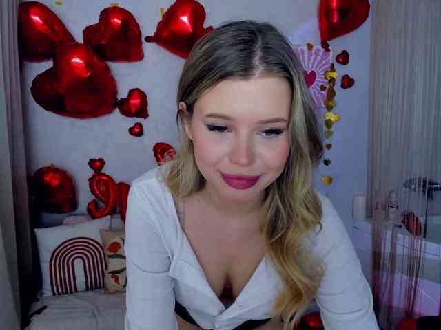 GlamorousGirl webcam