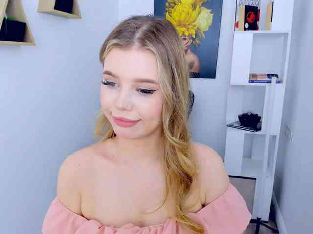 GlamorousGirl webcam