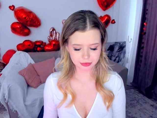 GlamorousGirl webcam