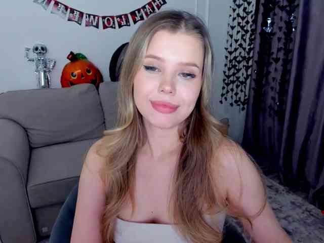 GlamorousGirl webcam