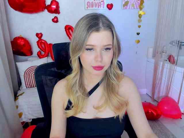 GlamorousGirl webcam