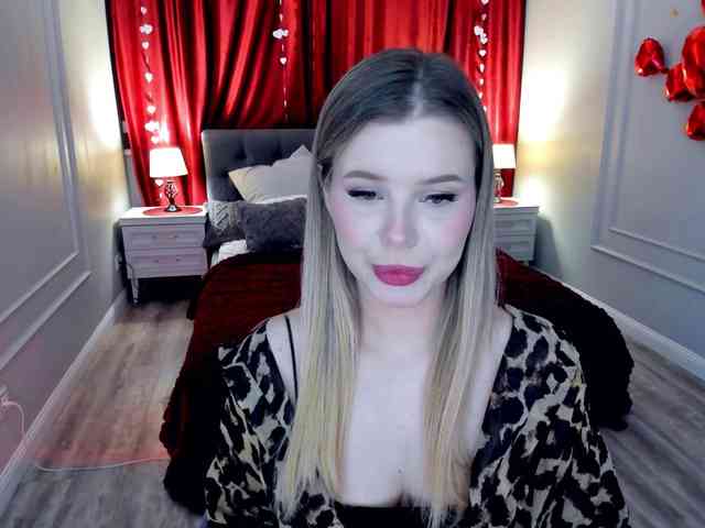 GlamorousGirl webcam