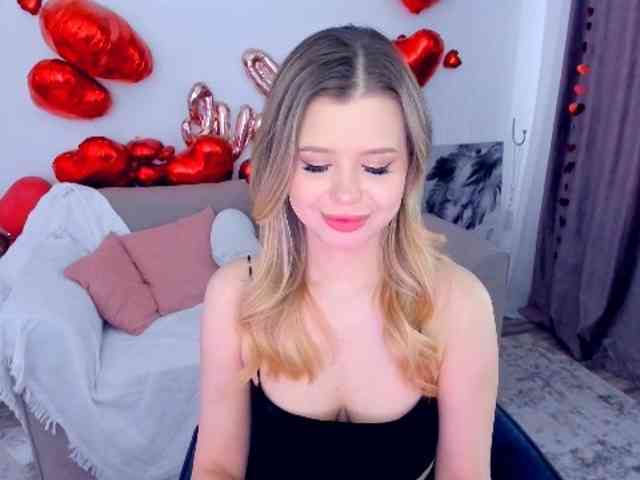 GlamorousGirl webcam