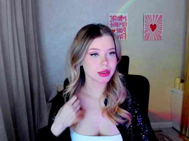 GlamorousGirl webcam