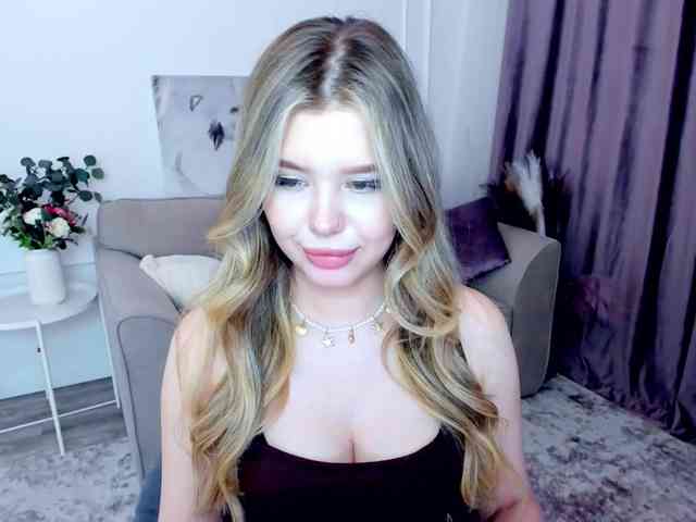 GlamorousGirl webcam
