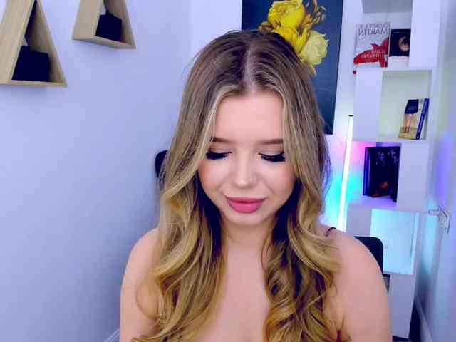 GlamorousGirl webcam